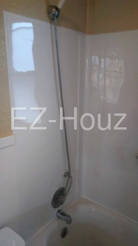 20 Concord St - Photo 2 of 14