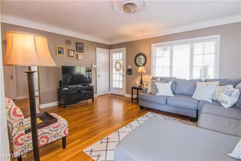 1182 25th Ave N - Photo 3 of 18