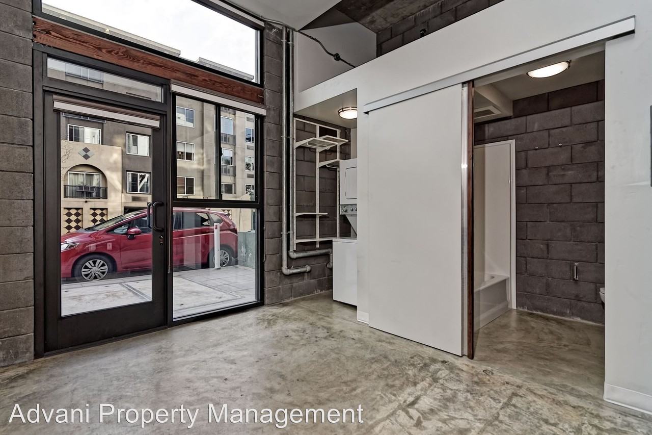 1929 Columbia St - Photo 3 of 17