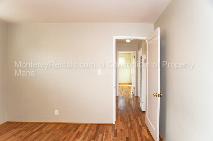 1440 Ord Grove Ave - Photo 3 of 31