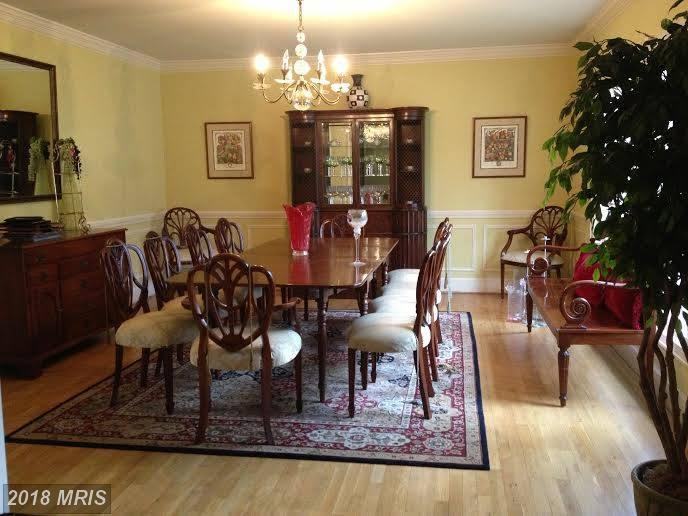 14520 Pettit Way - Photo 3 of 5