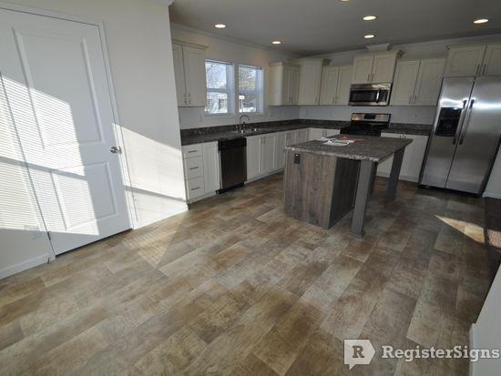 17 Swan Dr - Photo 2 of 6