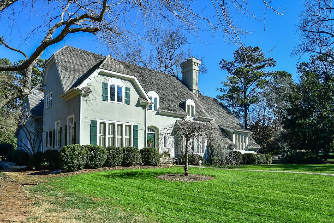 940 Club Station Dr NE - Photo 2 of 38