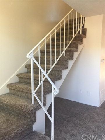 7922 Midhurst Dr - Photo 3 of 10