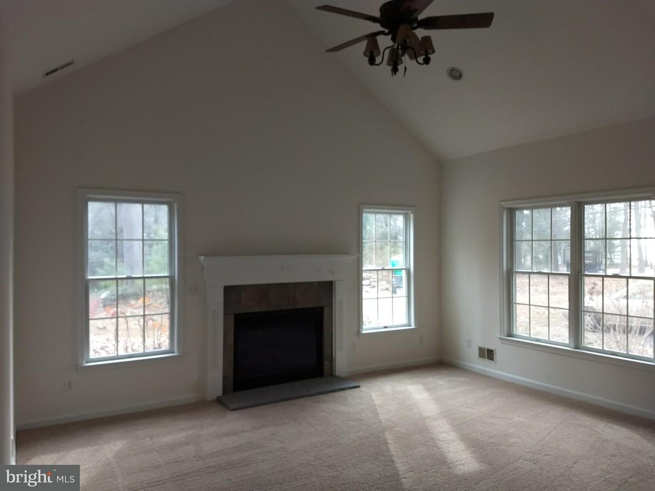 18140 River Rd - Photo 3 of 19