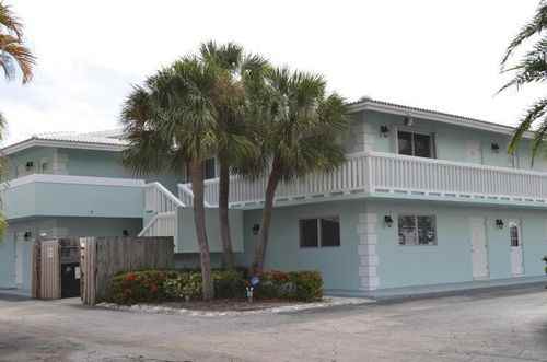 322 N Federal Hwy #123