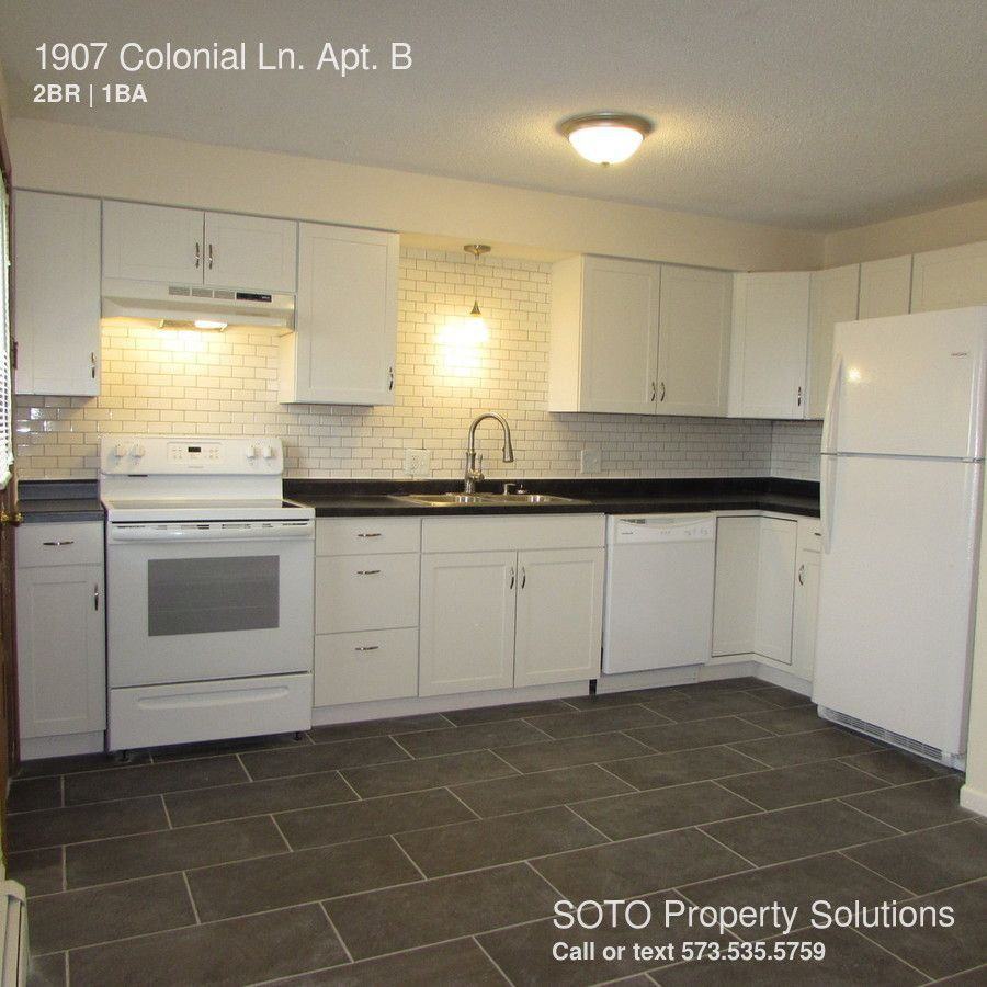 1907 Colonial Ln #b - Photo 2 of 12