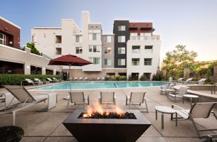 featured image of 1325 40th St