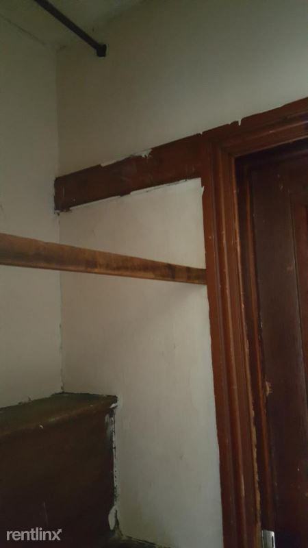 1316 N 10th St #2nd Fl Rea - Photo 2 of 19