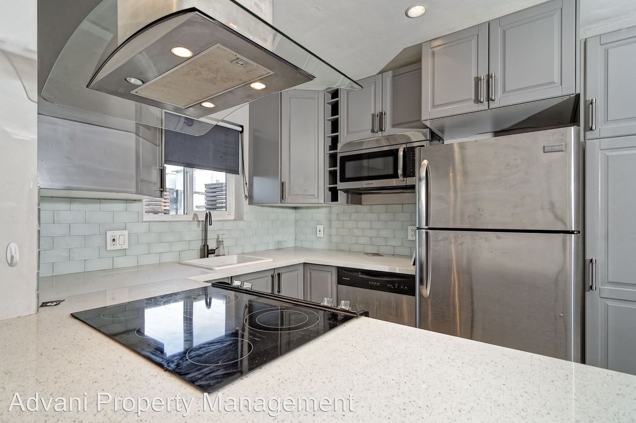 1575 Scott St - Photo 3 of 15