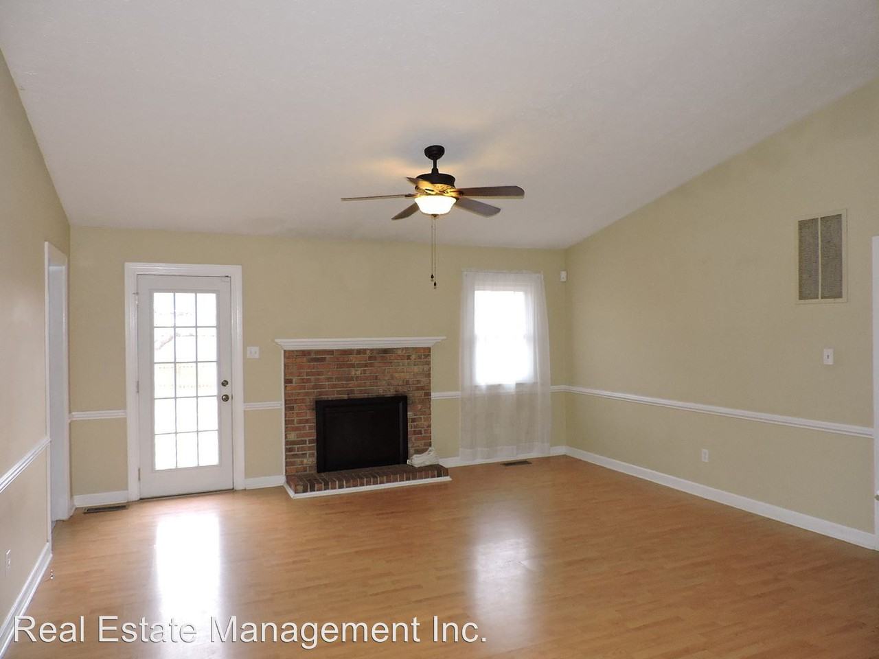 126 Karol Dr - Photo 2 of 16