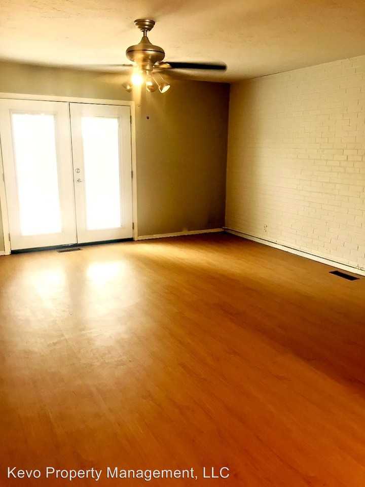 3013 W Wilshire Blvd - Photo 3 of 14