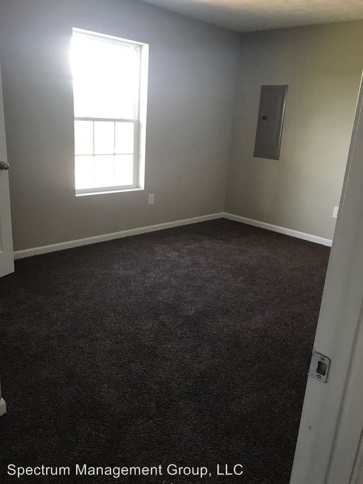 2356 Parkertown Rd - Photo 2 of 8