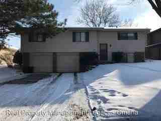 5423 S 151st St - Photo 2 of 18