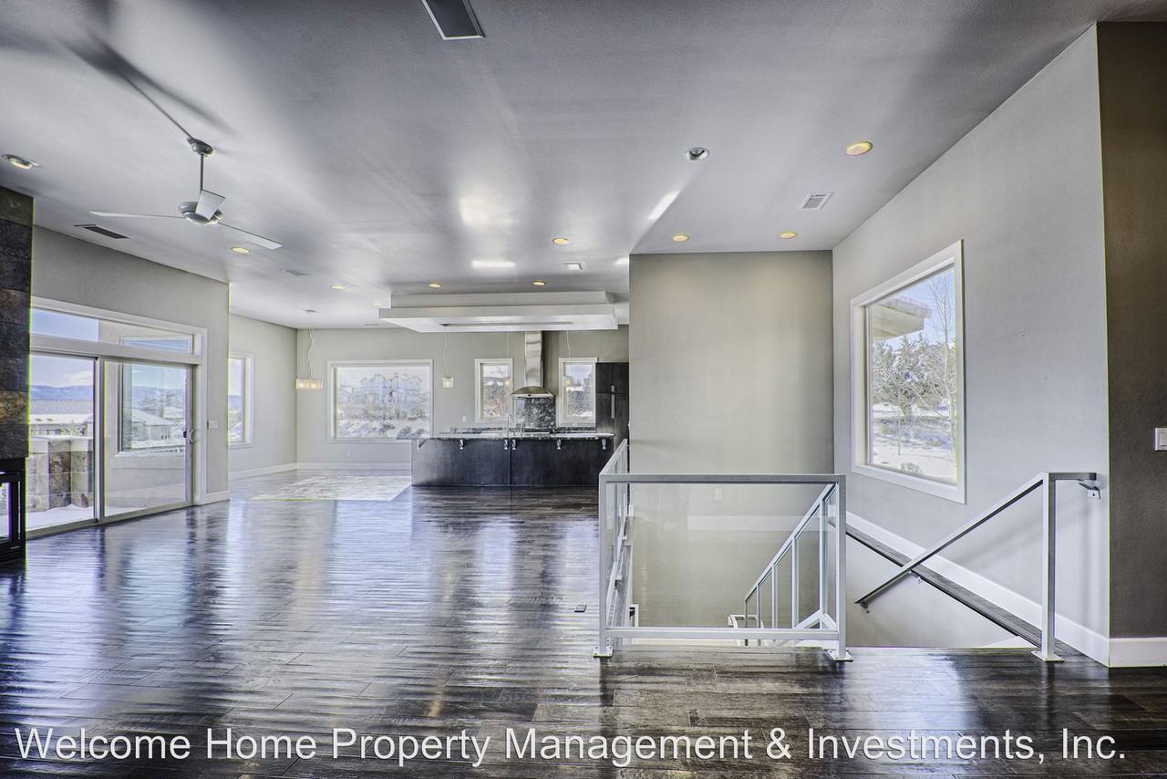 1055 Indian Summer Ct - Photo 3 of 38