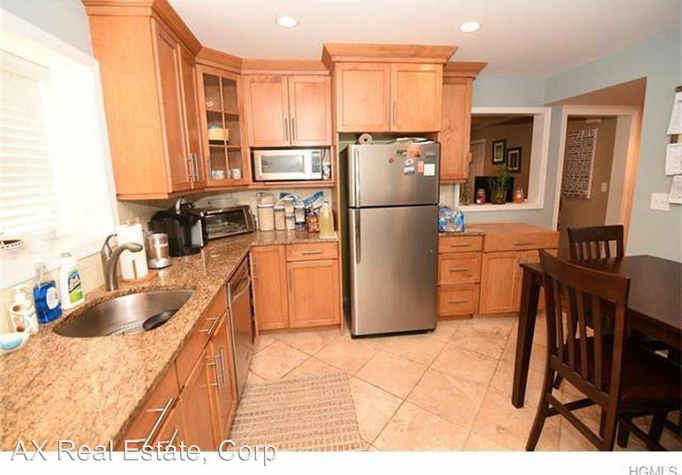 66 Newman Ave - Photo 2 of 15