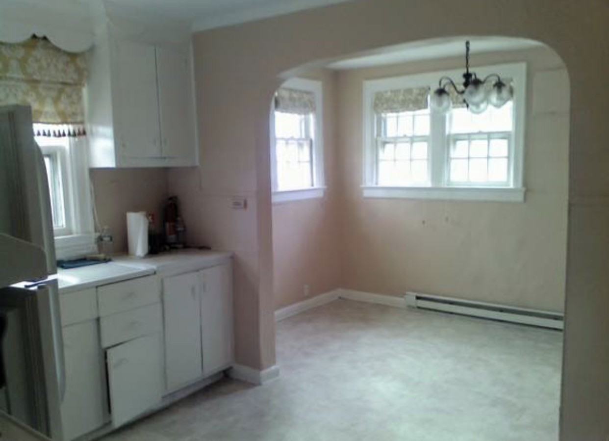 105 Hawkins Blvd - Photo 2 of 6