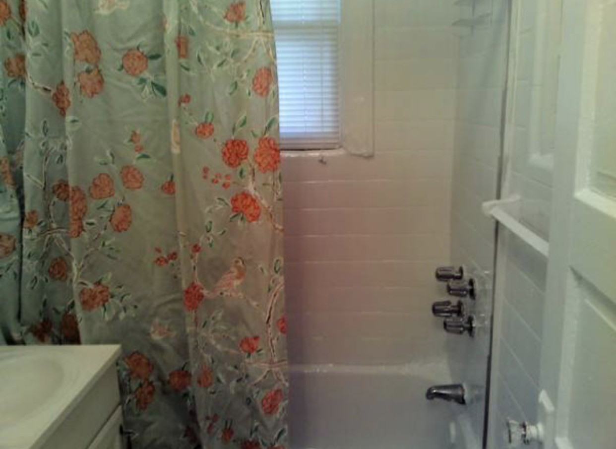 105 Hawkins Blvd - Photo 3 of 6