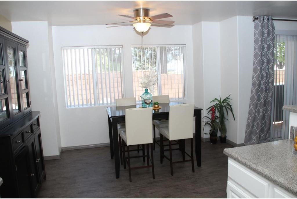 Loma Vista Apartments - Photo 3 of 20