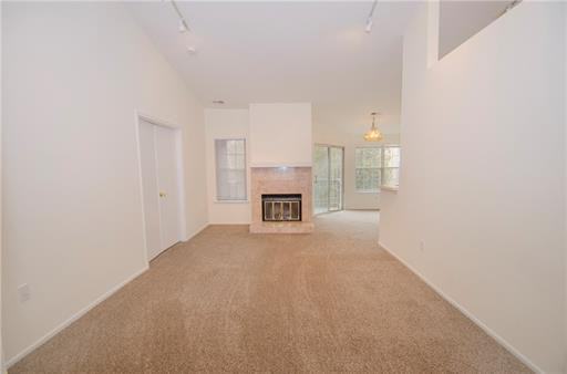 4073 Bayberry Ct - Photo 3 of 17