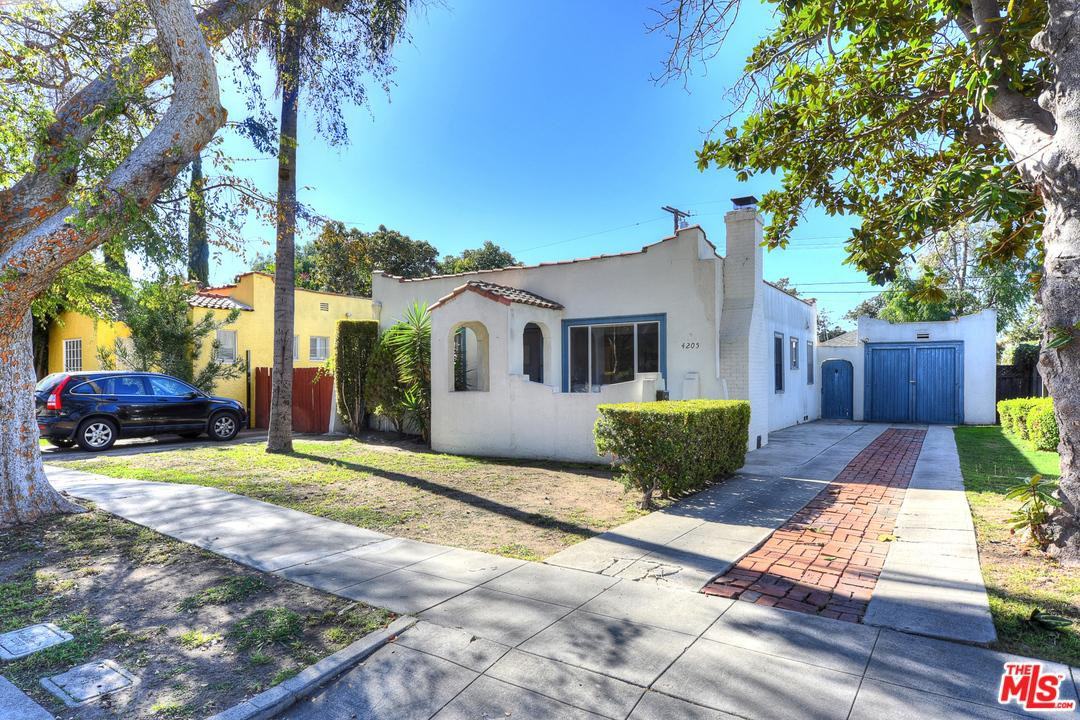 4205 Huntley Ave - Photo 2 of 30