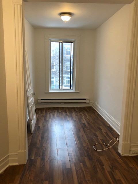 1827 Rue Leclaire #1827 - Photo 2 of 11