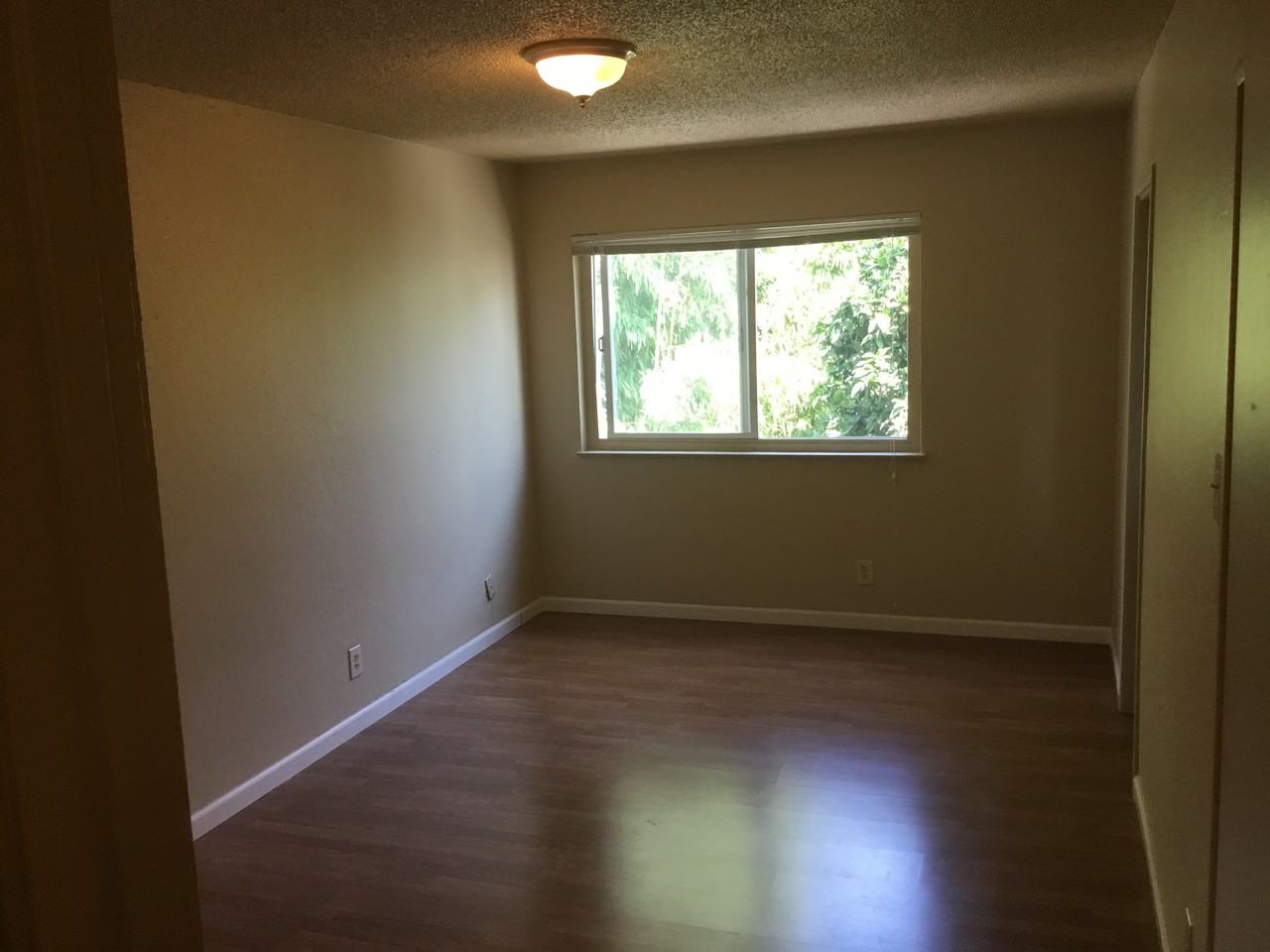 3020 East 18th Street - Photo 2 of 9