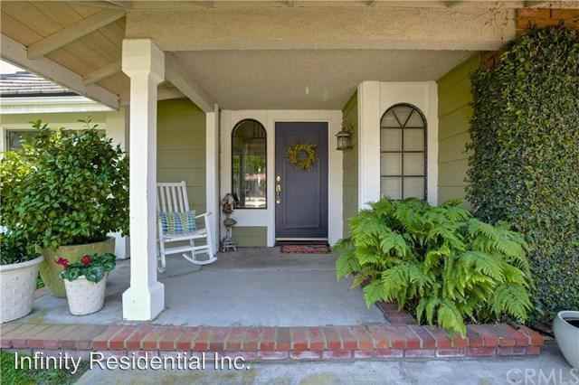 2911 Rebano - Photo 3 of 18