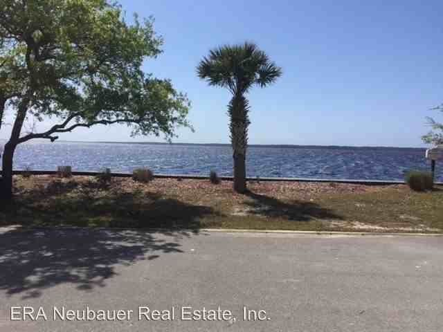 6707 Yacht Club Dr - Photo 3 of 18