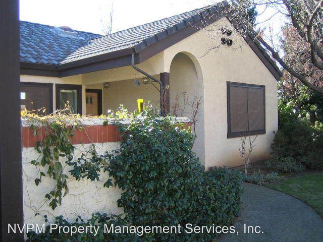 10 Coolwater Commons - Photo 2 of 22