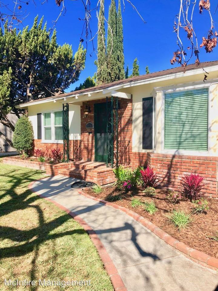 2785 Hermanos St - Photo 3 of 29