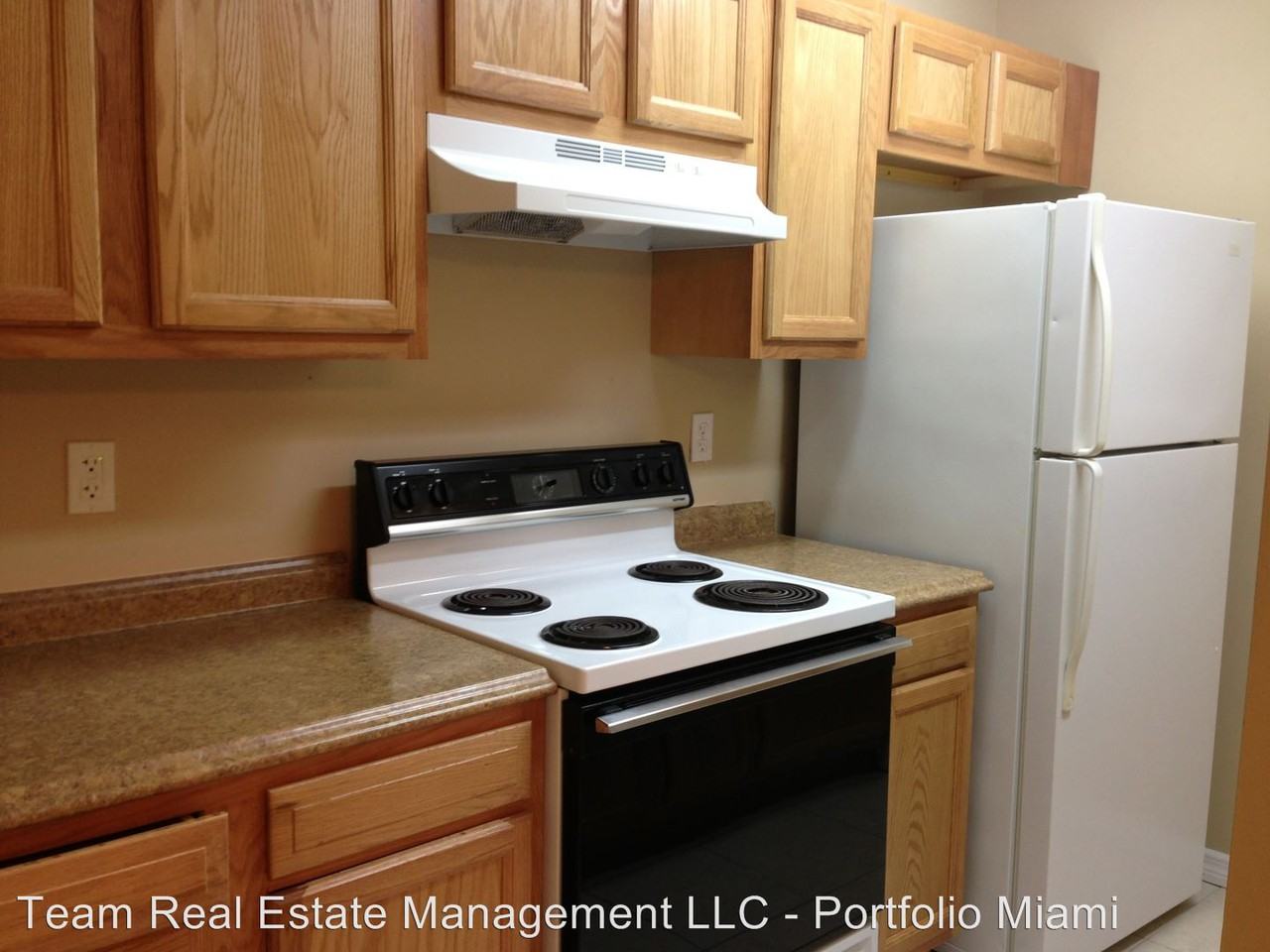 2822 NW 55th Ave - Photo 2 of 4