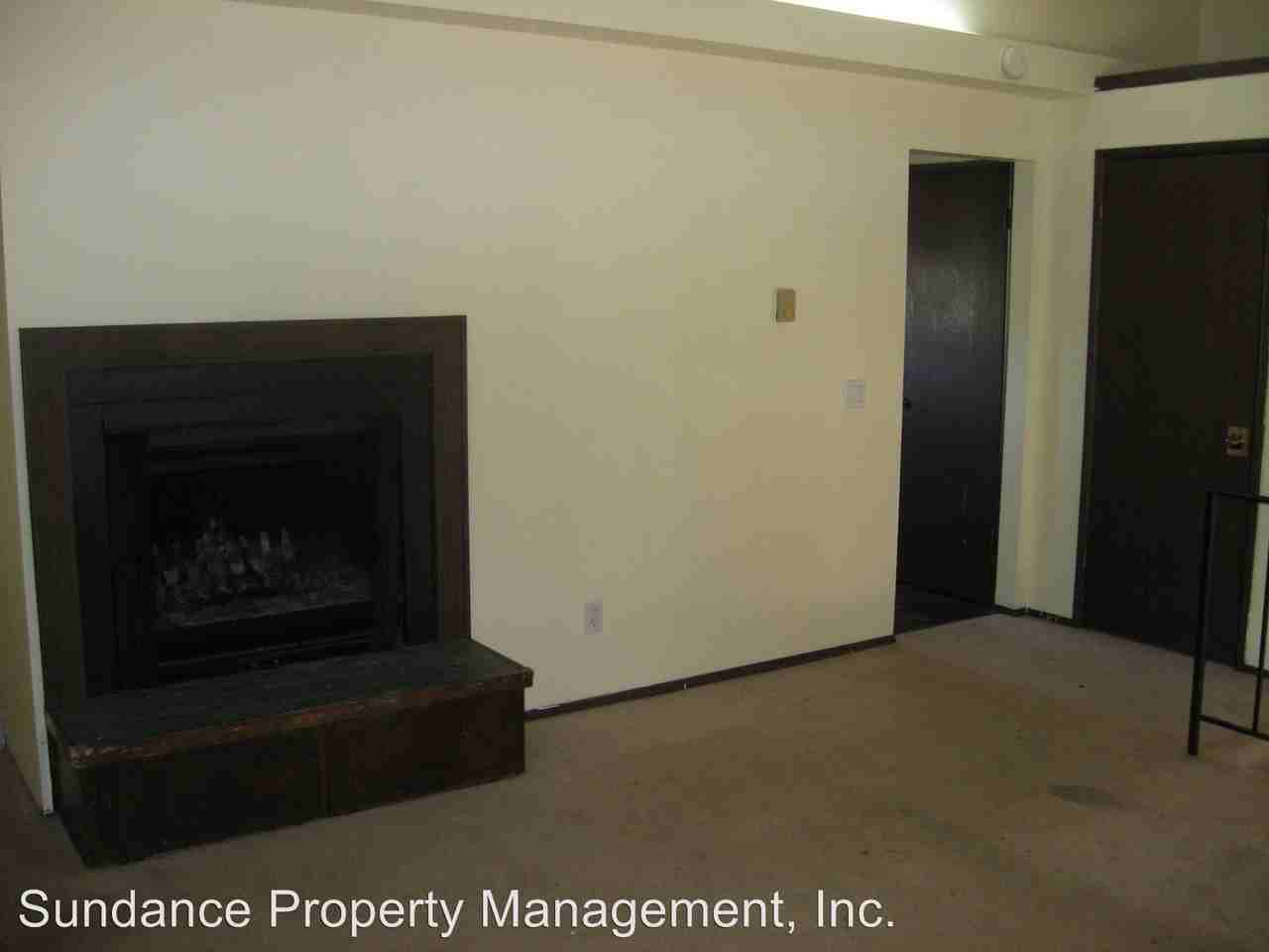 21037 SE Morrison St - Photo 2 of 8