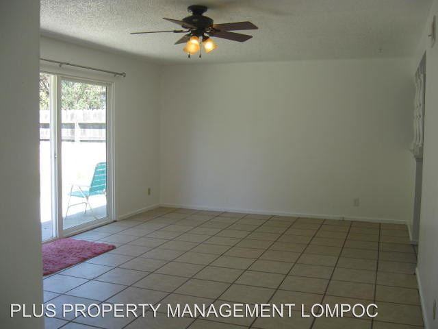 411 Terra Way - Photo 2 of 9