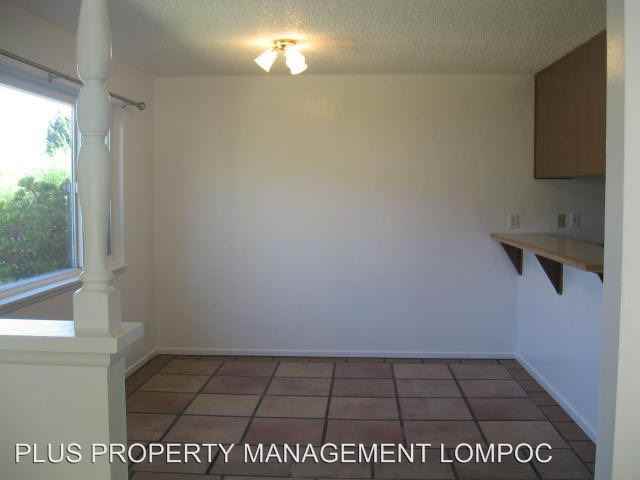 411 Terra Way - Photo 3 of 9