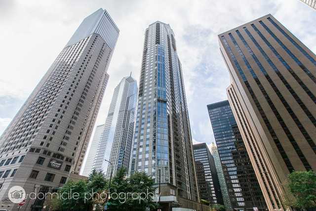 222 N Columbus Dr #810