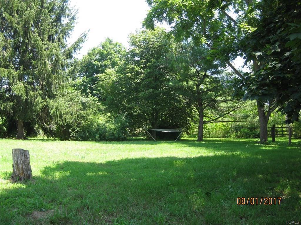 57 Dickison Rd - Photo 3 of 26