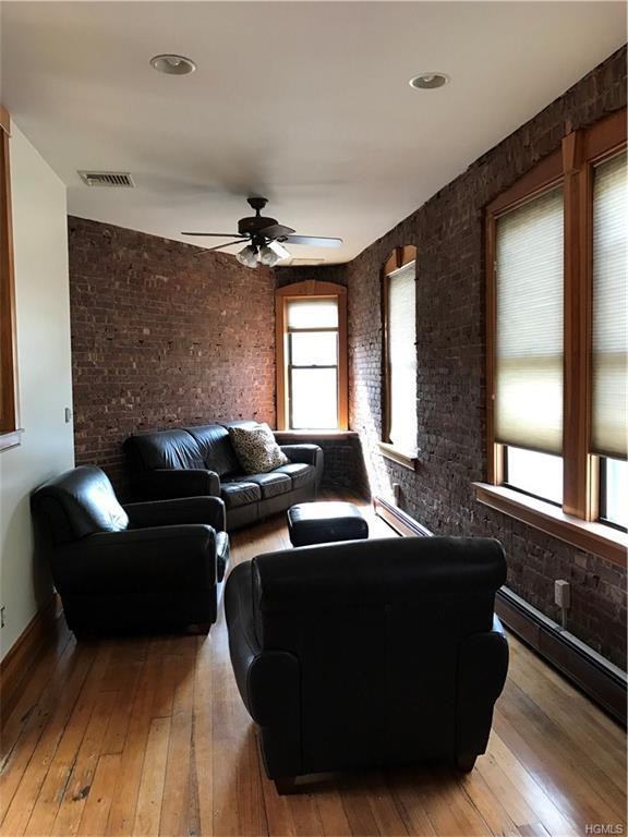 1 Wayne Ave - Photo 3 of 14