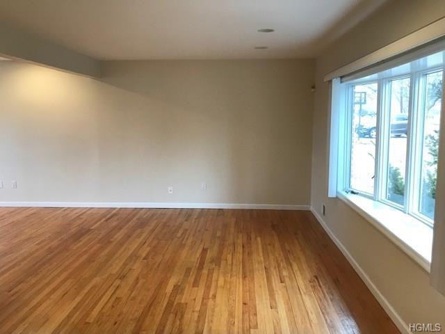 18 Lester Dr - Photo 2 of 20