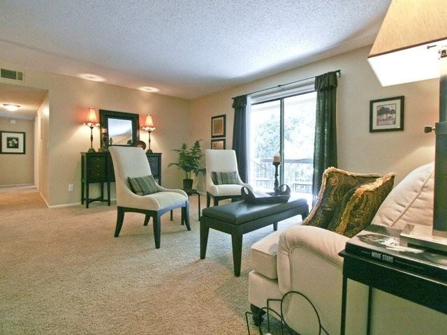 Quail Hollow - Photo 2 of 6