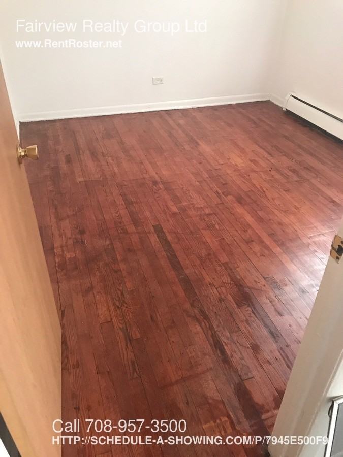 14002 S Indiana Ave - Photo 3 of 6