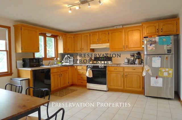 68 West Street - Photo 2 of 8