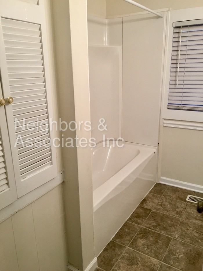 1460 Reedy Prong Church Rd - Photo 3 of 11