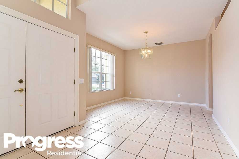 1845 Cardamon Dr - Photo 3 of 15