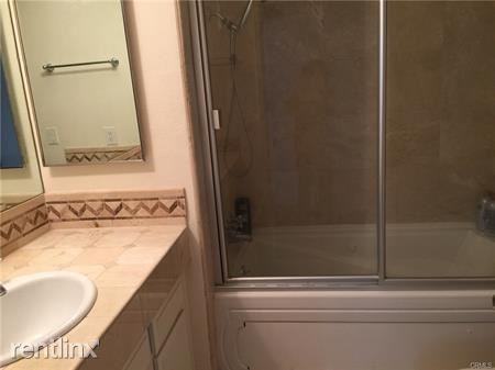 28111 Ridgethorne Ct #42 - Photo 3 of 6