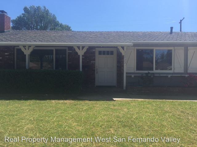 22832 Runnymede St - Photo 3 of 23