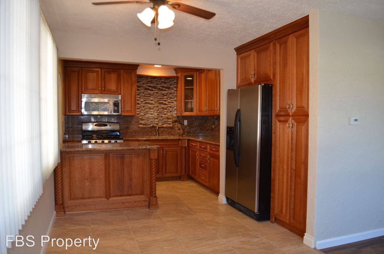 1826-1828 -1830 Drescher Street - Photo 3 of 12