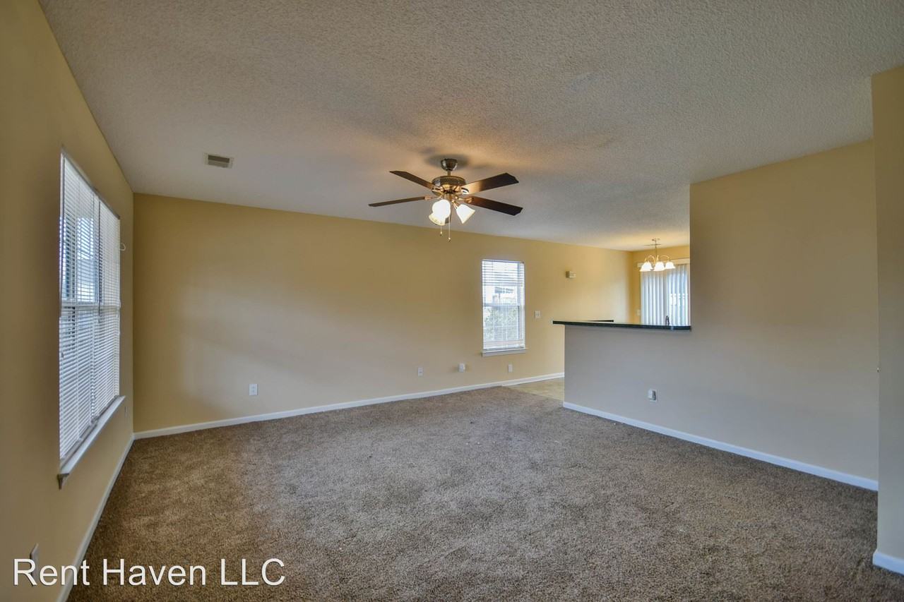 104 Creek Way Ln - Photo 3 of 14