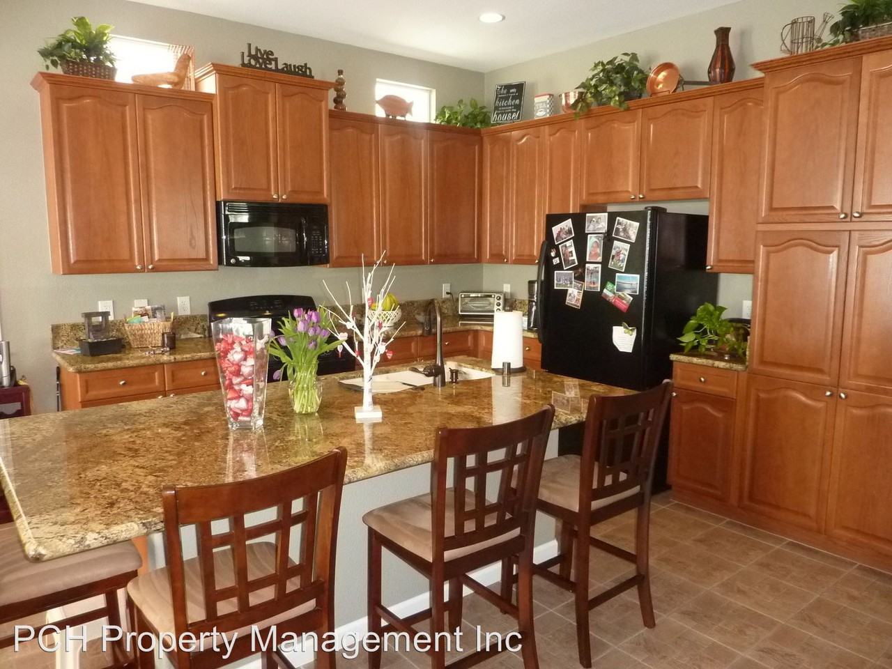 10870 Waterbrook Way - Photo 2 of 7