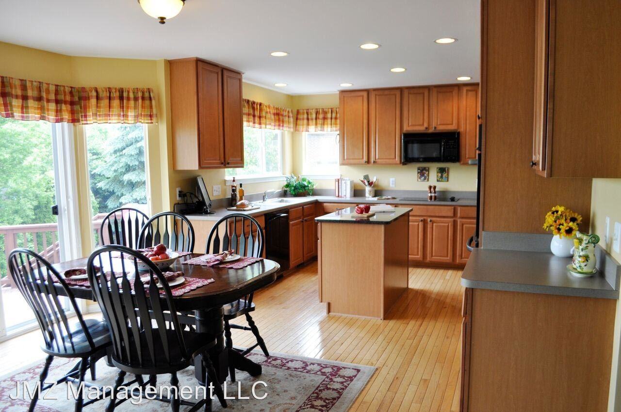 5240 Buell Dr - Photo 3 of 29